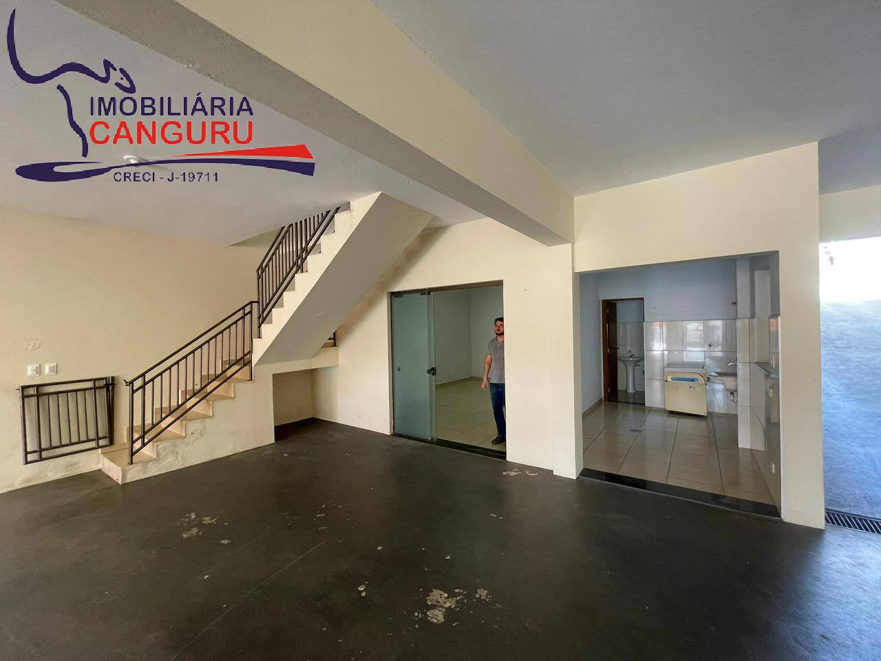 Casa à venda com 4 quartos, 384m² - Foto 28