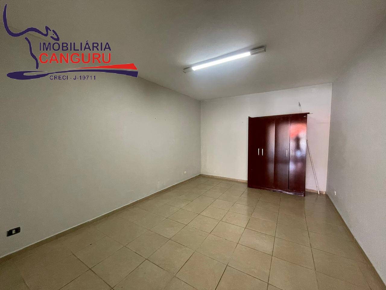 Casa à venda com 4 quartos, 384m² - Foto 29