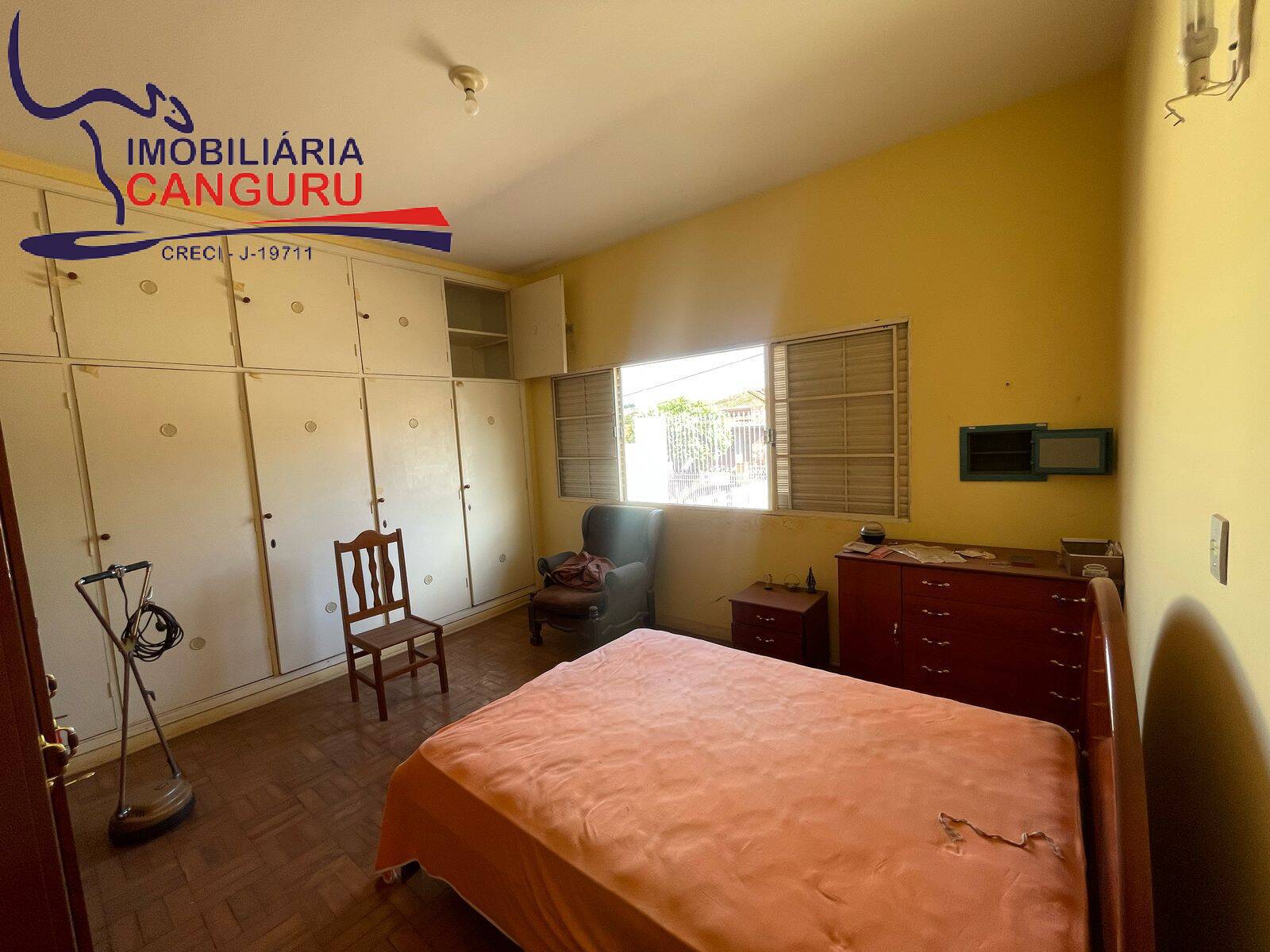 Casa à venda com 4 quartos, 291m² - Foto 15