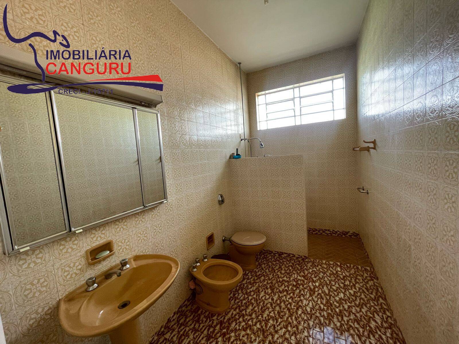Casa à venda com 4 quartos, 291m² - Foto 17
