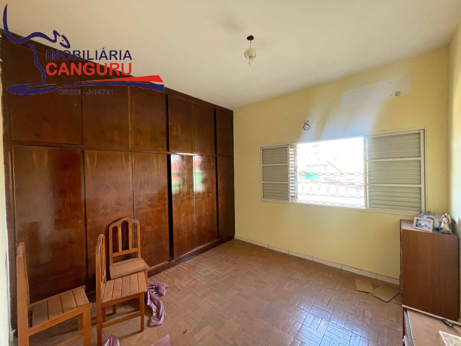 Casa à venda com 4 quartos, 291m² - Foto 24