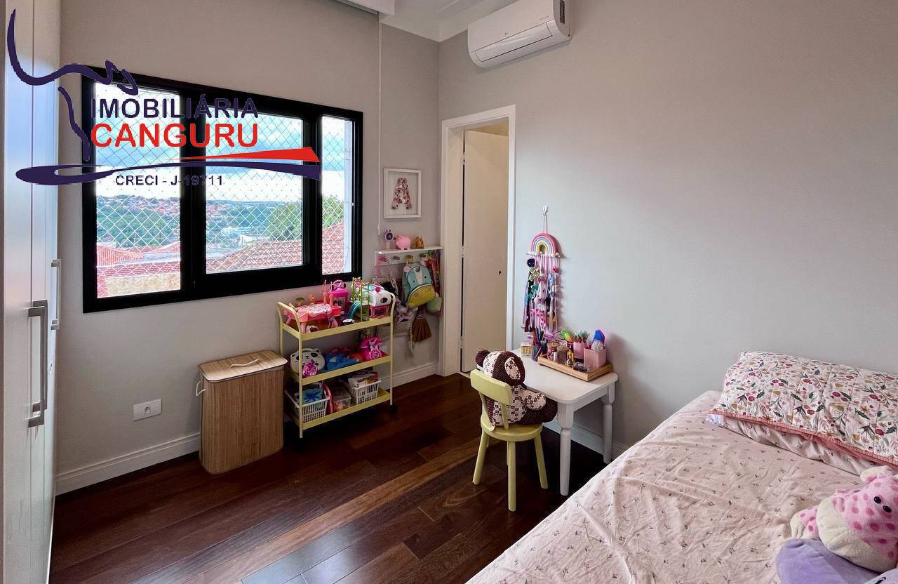 Casa à venda com 4 quartos, 400m² - Foto 17