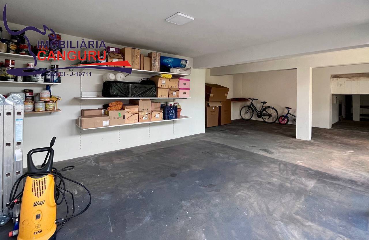 Casa à venda com 4 quartos, 400m² - Foto 32