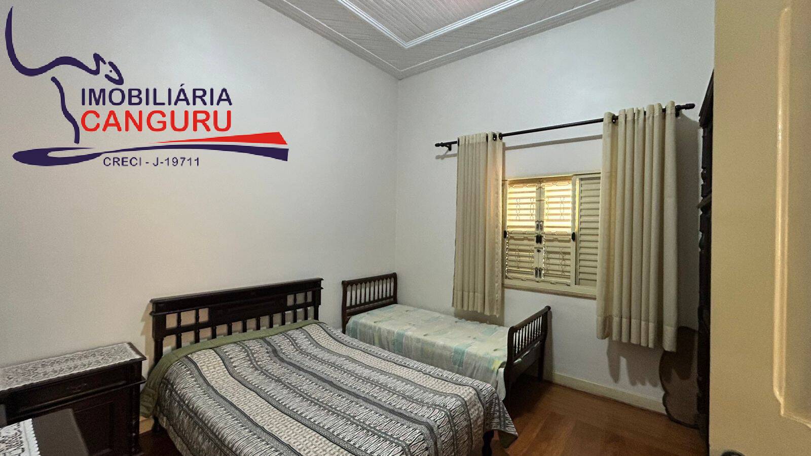 Casa, 4 quartos, 288 m² - Foto 13