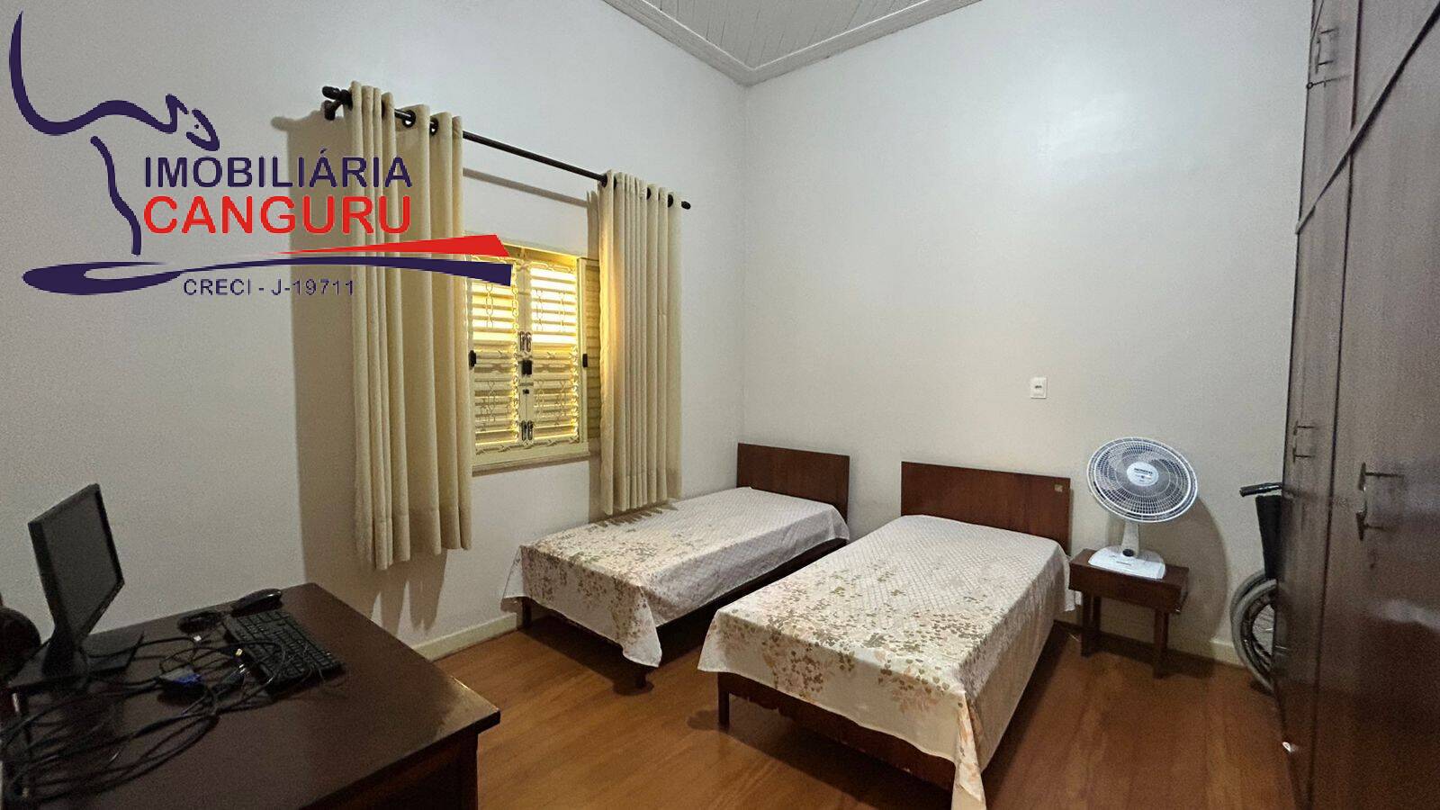 Casa, 4 quartos, 288 m² - Foto 17