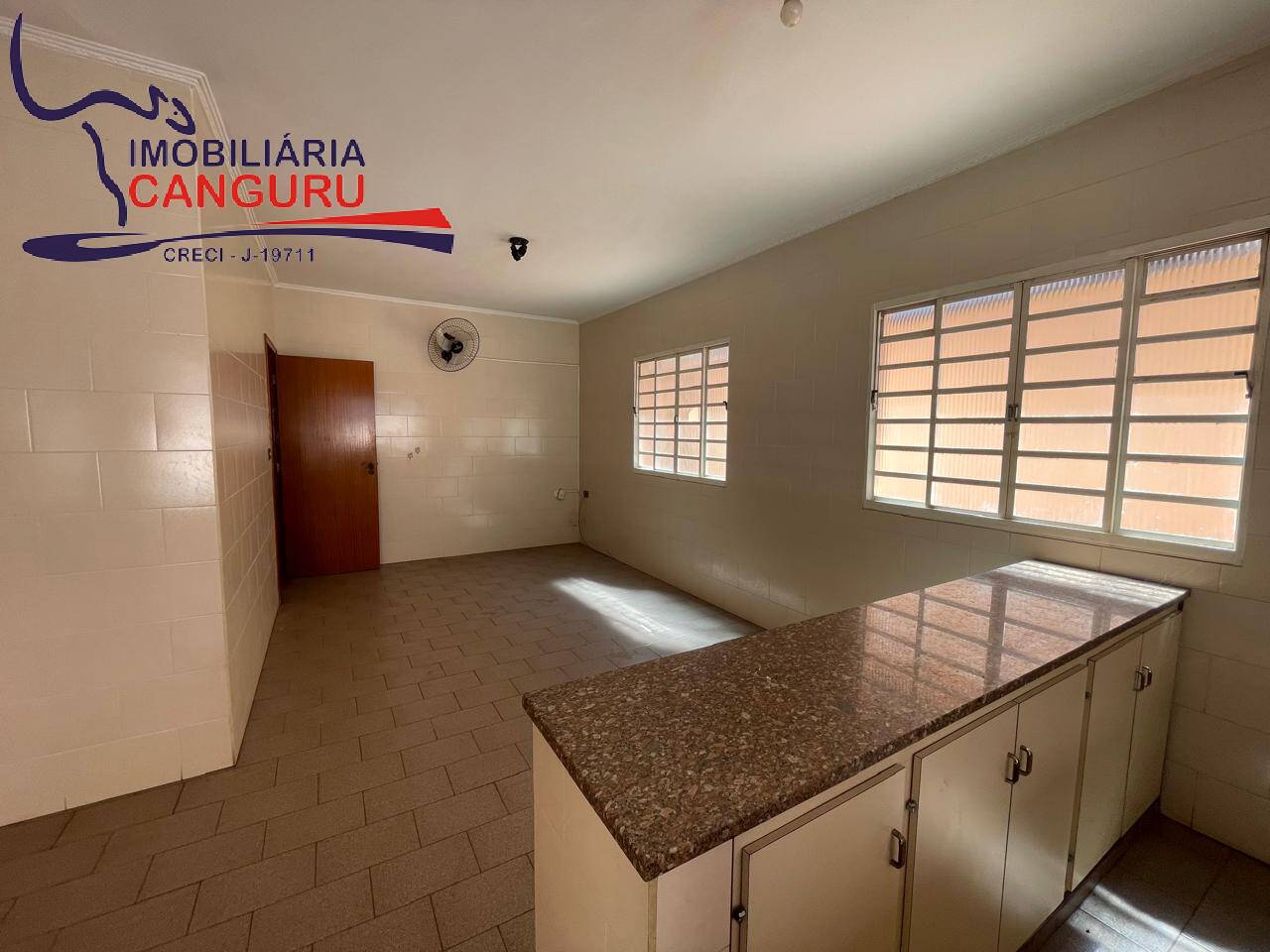 Casa, 3 quartos, 238 m² - Foto 18