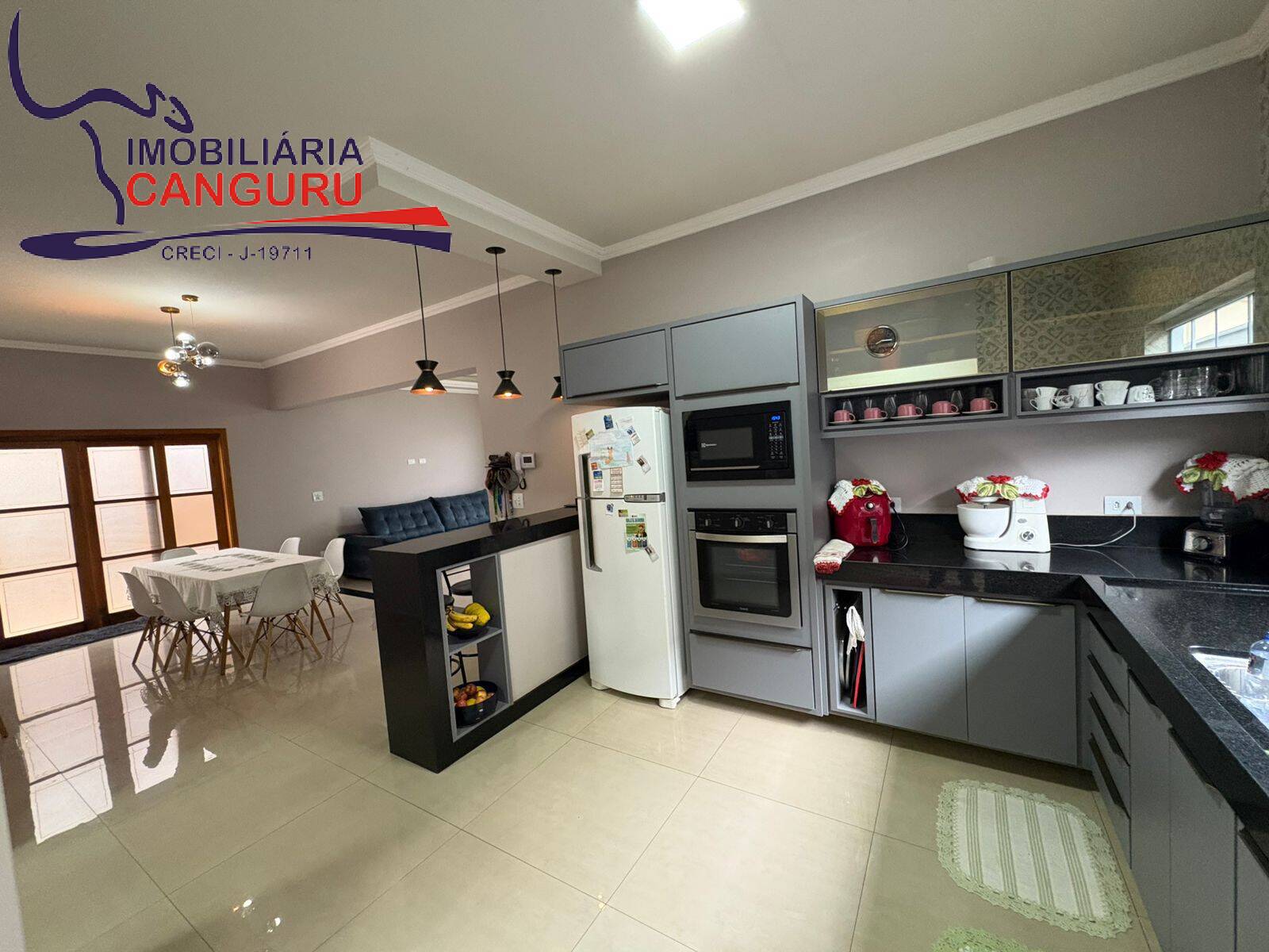Casa, 3 quartos, 220 m² - Foto 9