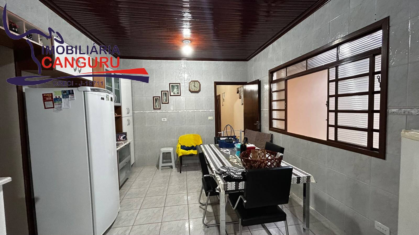 Casa, 2 quartos, 252 m² - Foto 16